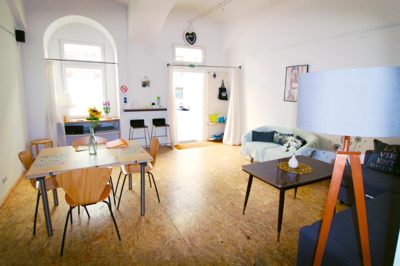 Apartment Studio Löwengasse Viena Exterior foto